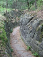 /album/fotogalerie-cinibulkova-stezka-a-lakave-skalni-labyrinty/prusecna-skala-jpg/